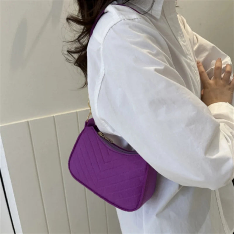 2023 Fashion Women Retro Underarm Bag Felt Solid Color Shoulder Bag Casual Purse Dumpling Bag Simple Fashion Crossbody Bag